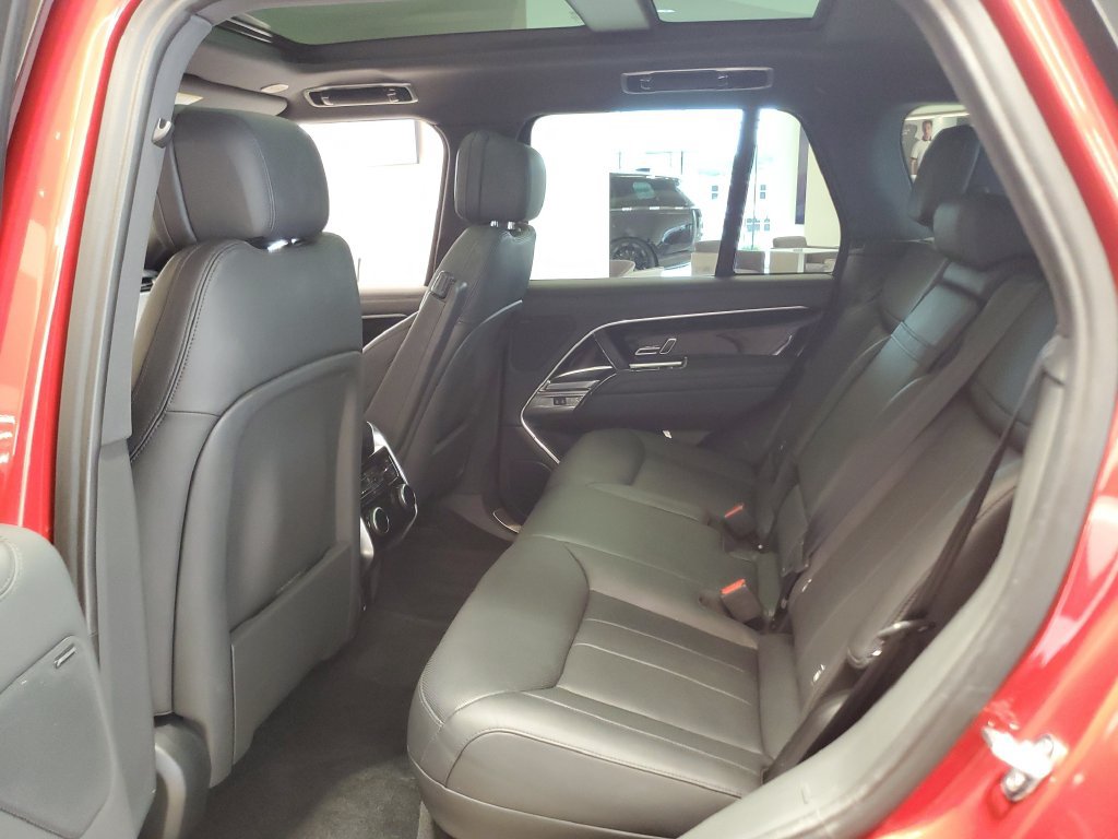 Used 2023 Land Rover Range Rover SE AWD/4WD image 28