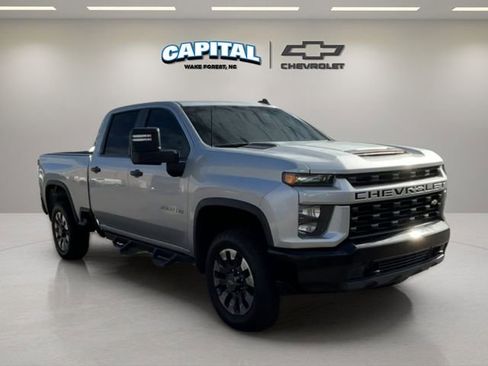 Used 2021 Chevrolet Silverado 2500 Custom w/ Custom Value Package image 7