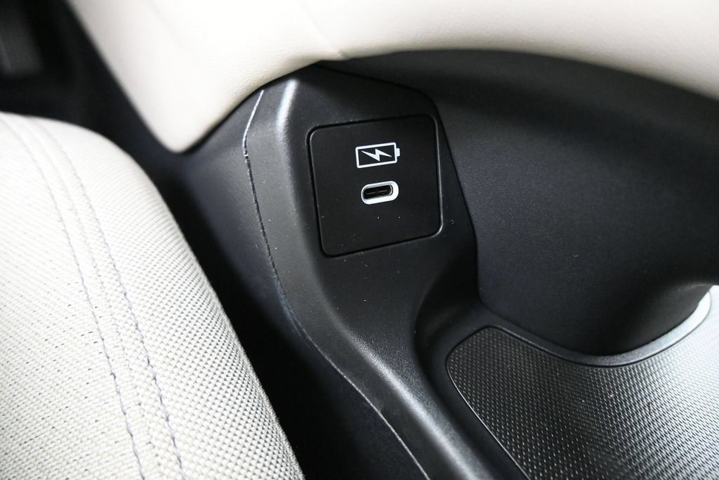 Used 2024 Honda HR-V LX image 12