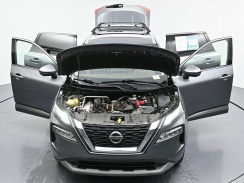 Used 2021 Nissan Rogue SV w/ Premium Package FWD image 43