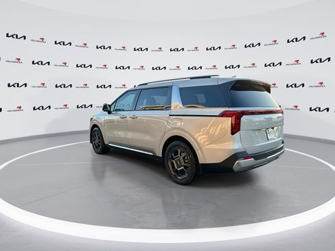 New 2026 Kia Carnival SX image 6