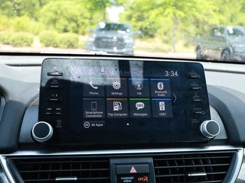 Used 2022 Honda Accord Sport image 16