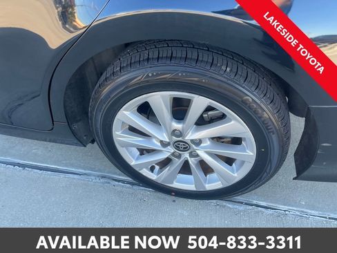 Used 2024 Toyota Camry LE image 12