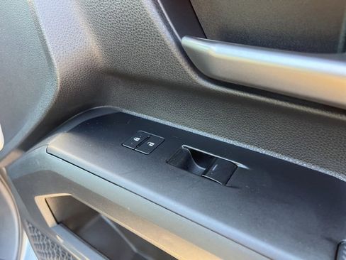 Used 2024 Toyota Tacoma TRD Sport image 48