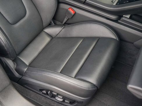 Used 2024 Porsche Taycan GTS image 58