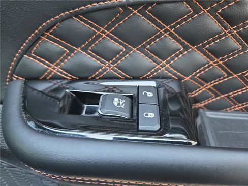 Used 2023 Jeep Grand Cherokee Summit w/ Adv Protech Group IV image 32