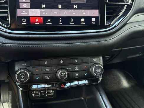 Used 2021 Dodge Durango GT AWD/4WD image 17