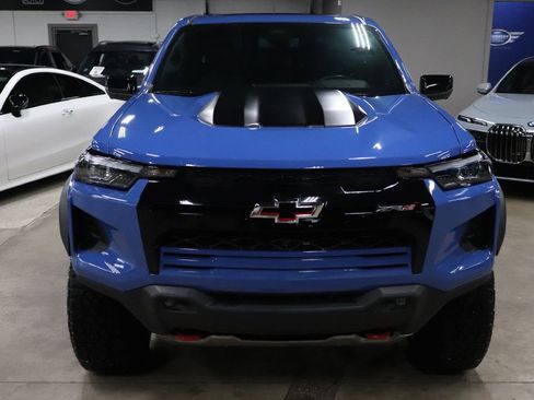 Used 2025 Chevrolet Colorado ZR2 w/ Technology Package AWD/4WD image 8