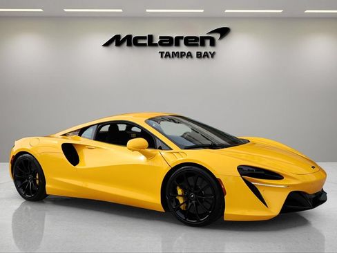 New 2026 McLaren Artura RWD image 7