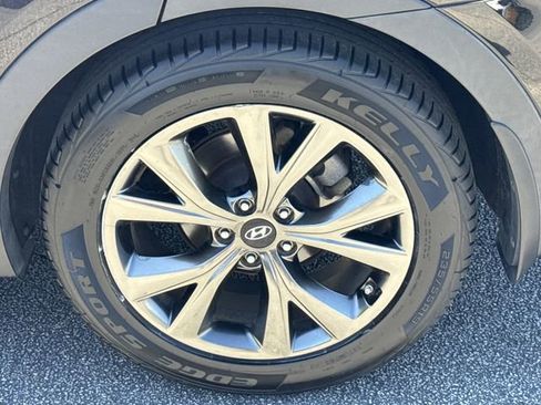 Used 2018 Hyundai Santa Fe Sport w/ 2.0T Ultimate Tech Package 05 FWD image 19