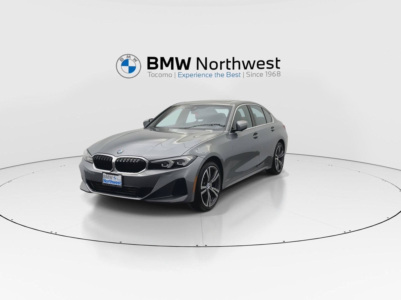 Used 2024 BMW 330i xDrive Sedan w/ Convenience Package AWD/4WD image 8