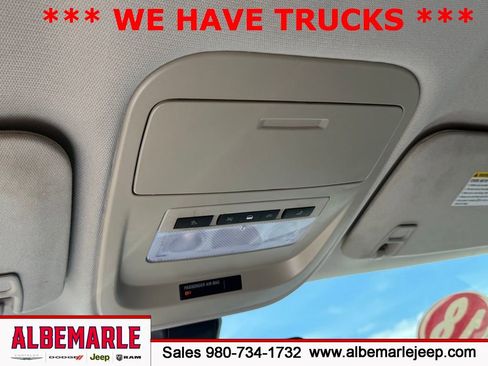 Used 2018 Chevrolet Colorado Z71 AWD/4WD image 28