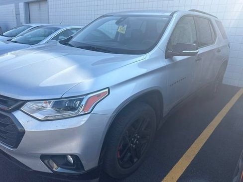 Used 2019 Chevrolet Traverse Premier w/ Redline Edition AWD/4WD image 1