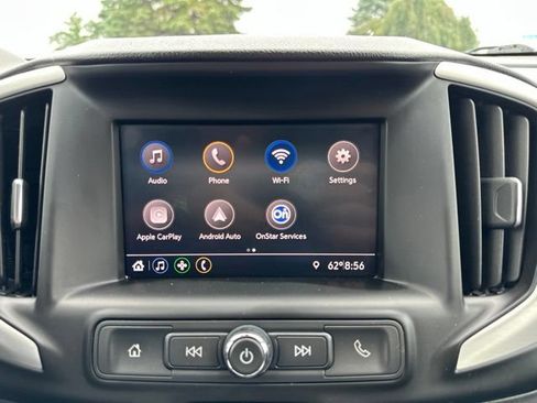 Used 2021 GMC Terrain SLE w/ Driver Convenience Package AWD/4WD image 17