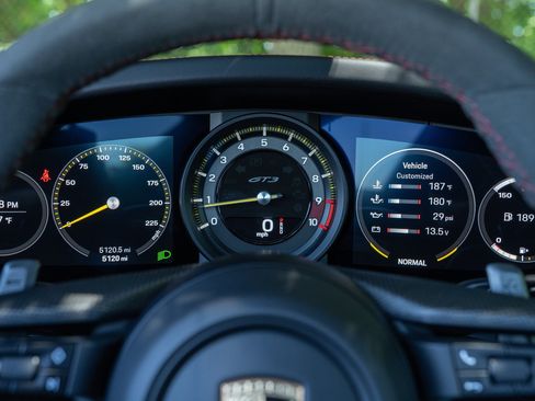 Certified 2023 Porsche 911 GT3 RWD image 27