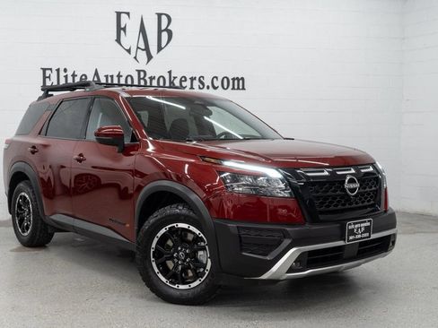 Used 2023 Nissan Pathfinder Rock Creek AWD/4WD image 7