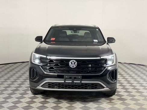 Used 2025 Volkswagen Atlas Cross Sport SE AWD/4WD image 5