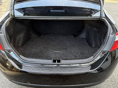 Used 2016 Toyota Corolla S image 18