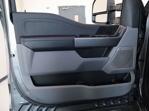 New 2026 Ford F250 XLT w/ XLT Premium Package image 12