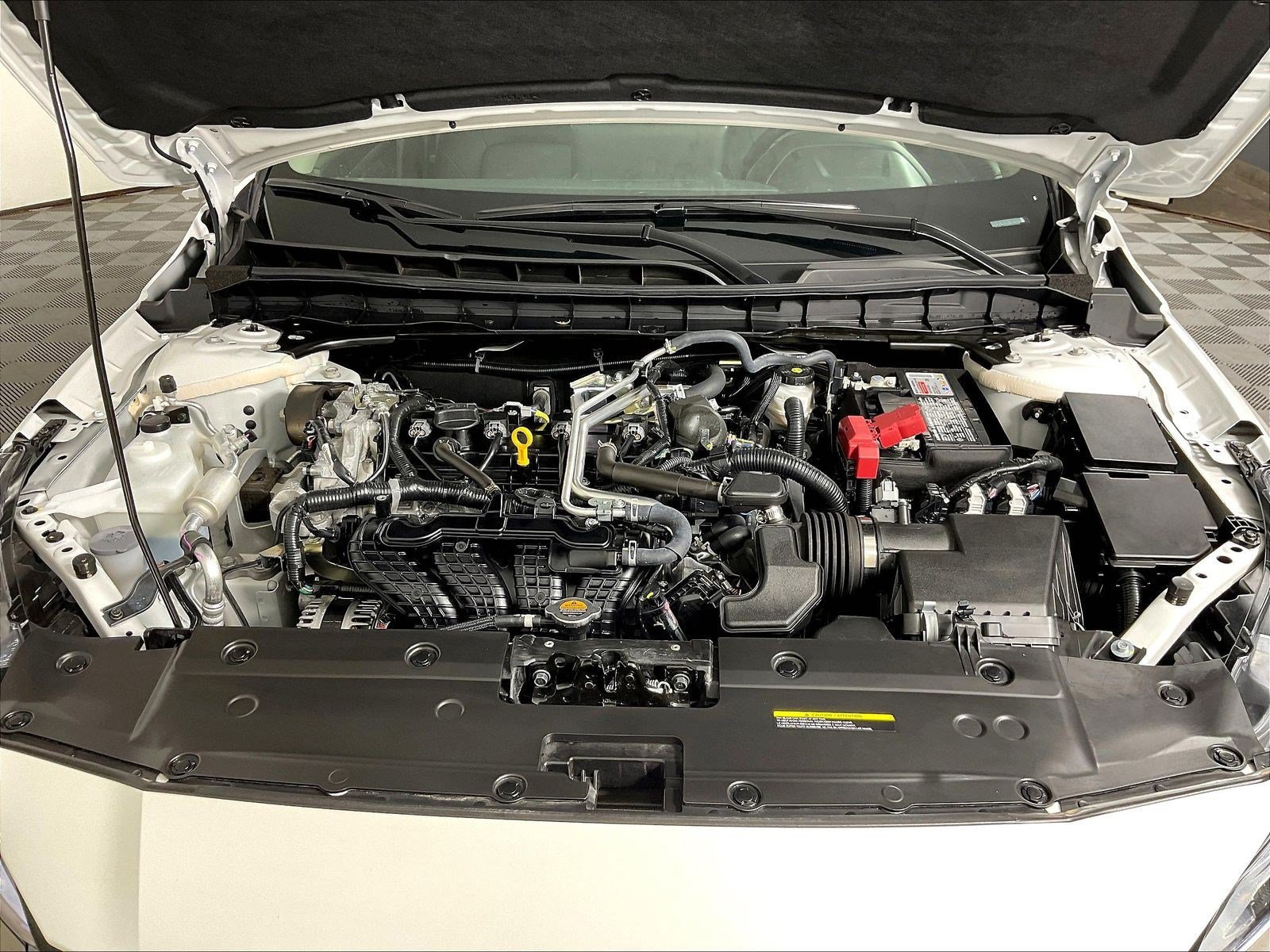 Used 2025 Nissan Altima 2.5 SR w/ SR Premium Package AWD/4WD image 30