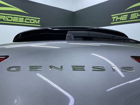 Used 2022 Genesis GV70 3.5T image 13