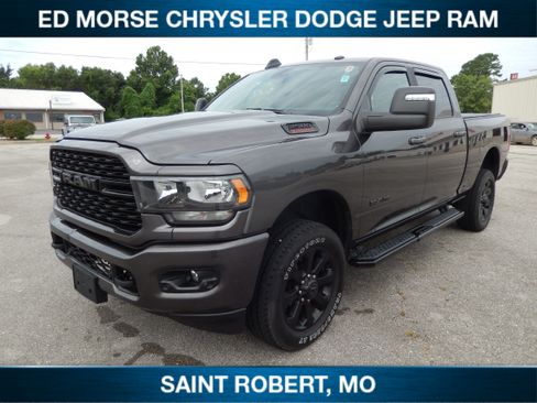 Used 2024 RAM 2500 Big Horn w/ Night Edition AWD/4WD image 4