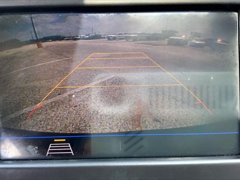 Used 2020 Chevrolet Equinox LS w/ LS Convenience Package FWD image 26
