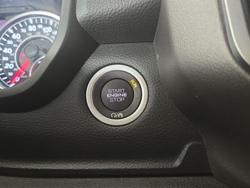 Certified 2025 RAM 1500 Big Horn AWD/4WD image 26