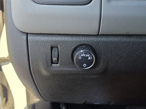 Used 2020 Chevrolet Colorado W/T w/ WT Convenience Package RWD image 30