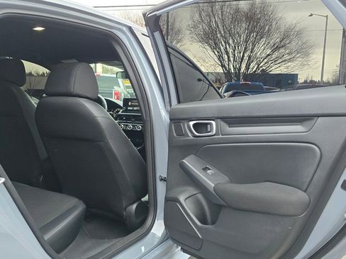 Used 2023 Honda Civic Sport image 14