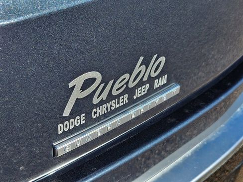 Used 2023 Jeep Wagoneer 4WD w/ Rear Seat Video Group 1 image 12