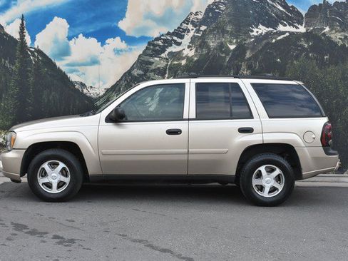 Used 2006 Chevrolet TrailBlazer LS w/ LS Preferred Equipment Group AWD/4WD image 7