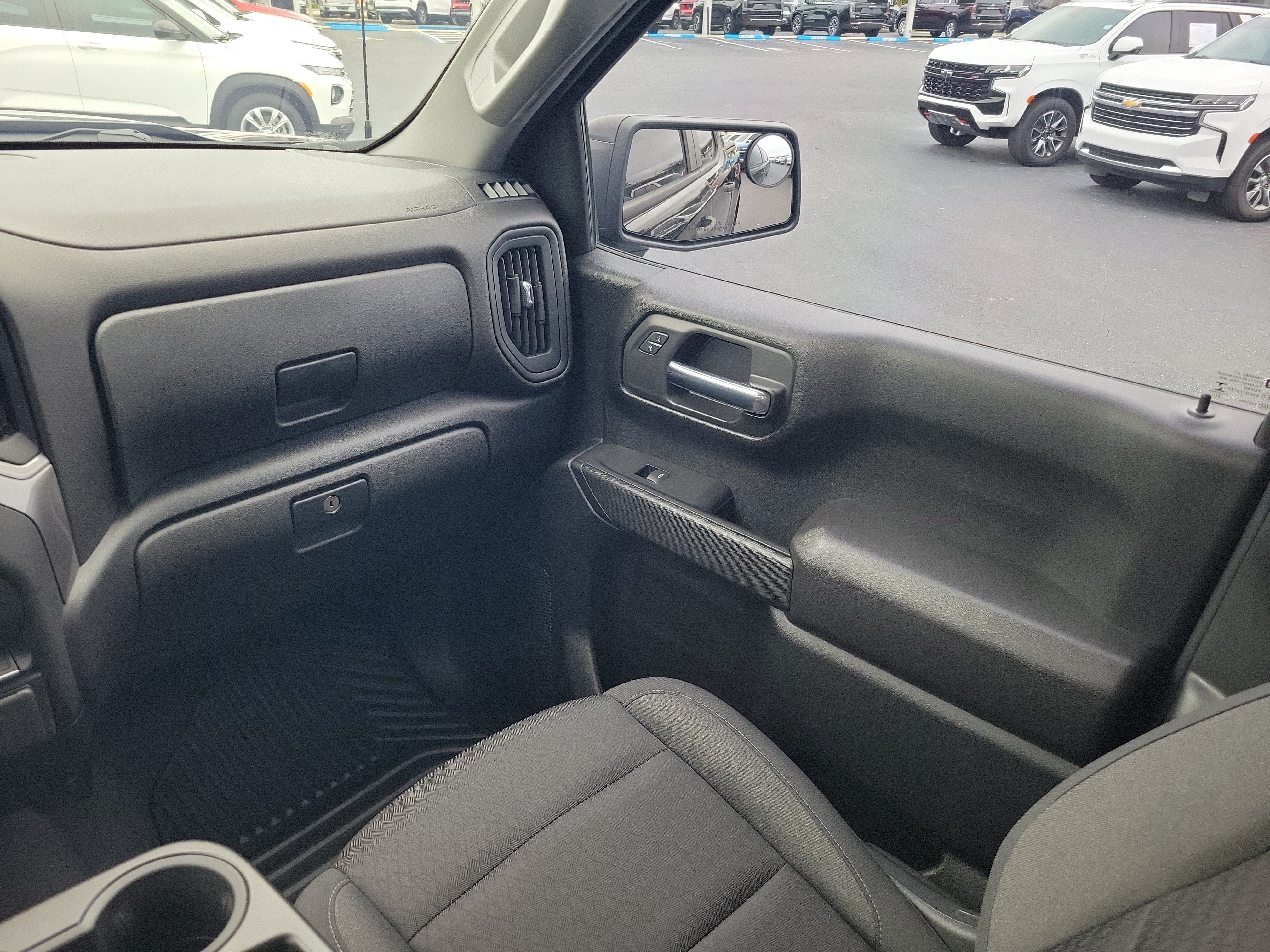 Used 2022 Chevrolet Silverado 1500 Custom AWD/4WD image 13