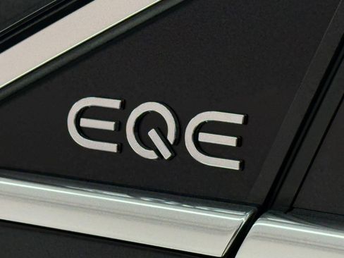Used 2024 Mercedes-Benz EQE 350+ 4MATIC SUV image 32