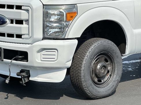 Used 2014 Ford F250 XL w/ Snow Plow Prep Package AWD/4WD image 8