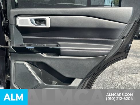 Used 2022 Ford Explorer ST w/ Equipment Group 401A AWD/4WD image 18