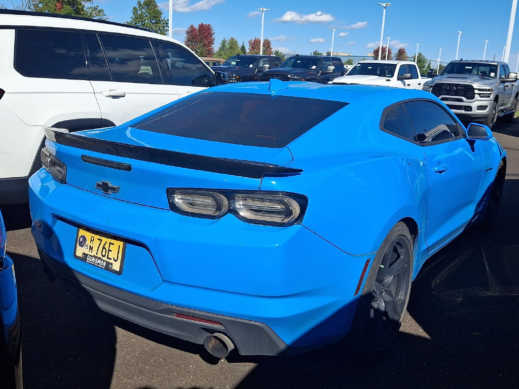 Used 2022 Chevrolet Camaro LT w/ RS Package RWD image 5