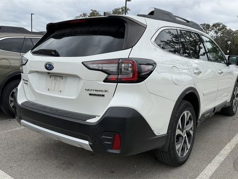 Used 2020 Subaru Outback Touring w/ Popular Package #2 image 7