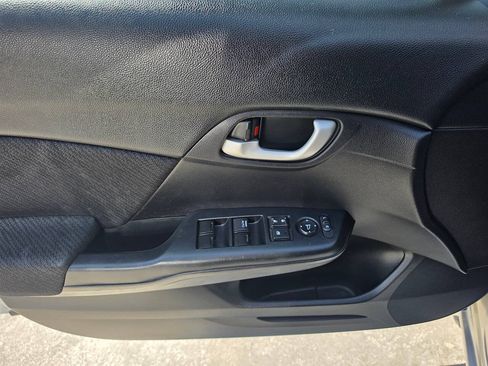 Used 2013 Honda Civic LX image 18