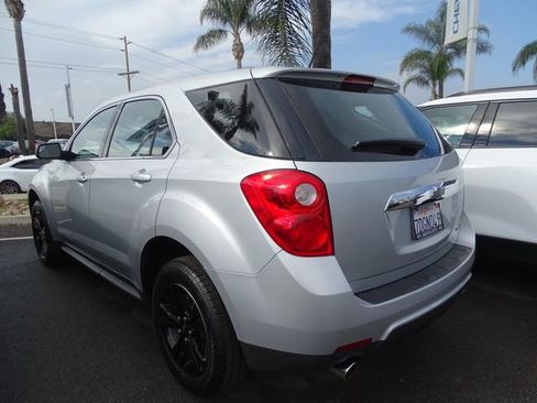 Used 2013 Chevrolet Equinox LS image 2