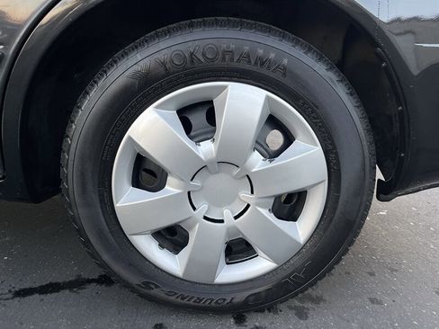 Used 2001 Toyota Corolla LE image 20