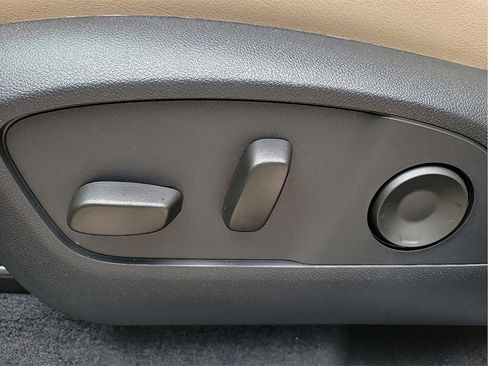 New 2026 Buick Enclave Preferred w/ Power Package image 15