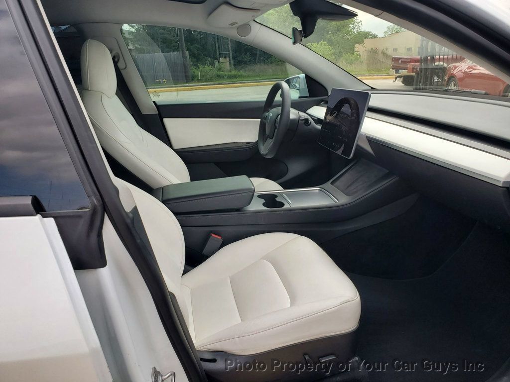 Used 2022 Tesla Model Y Long Range AWD/4WD image 19