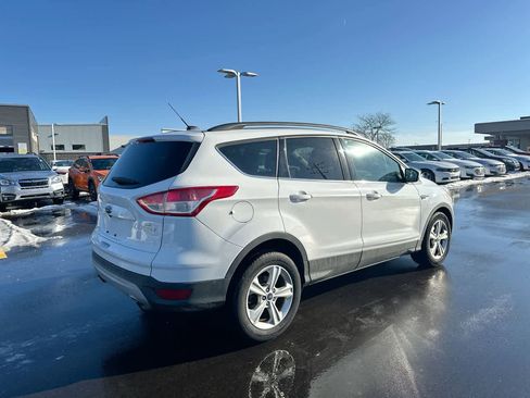 Used 2015 Ford Escape SE w/ Equipment Group 201A image 13