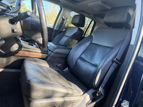 Used 2020 Chevrolet Tahoe LT image 16