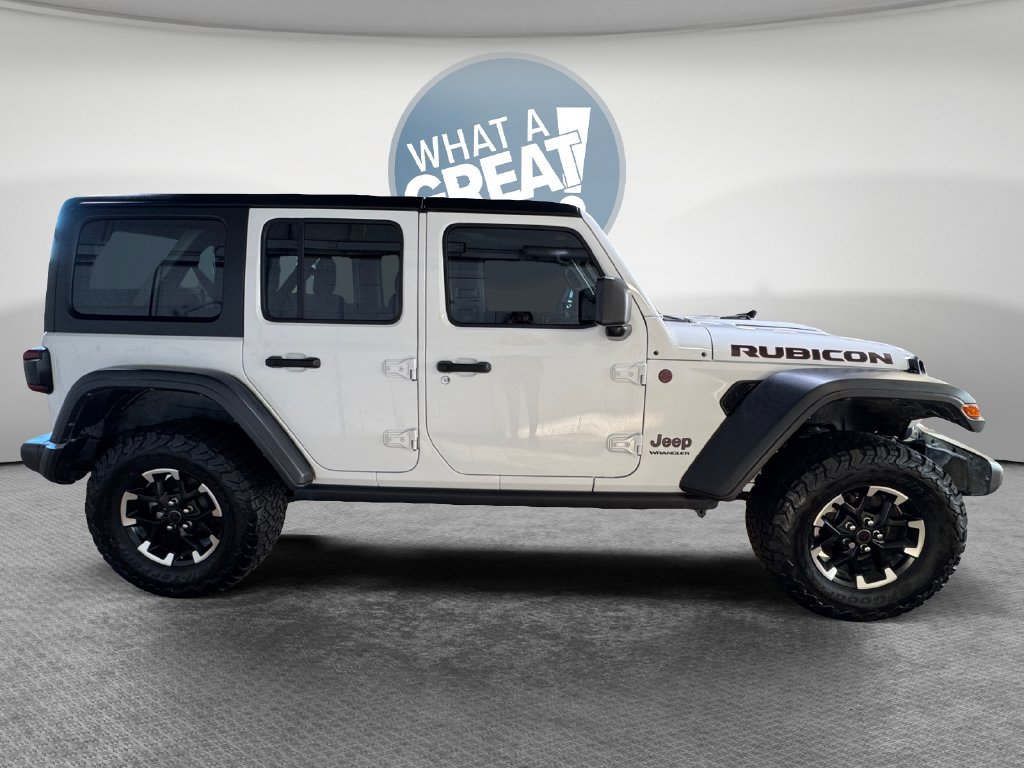 Used 2024 Jeep Wrangler Unlimited Rubicon w/ Technology Group AWD/4WD image 2