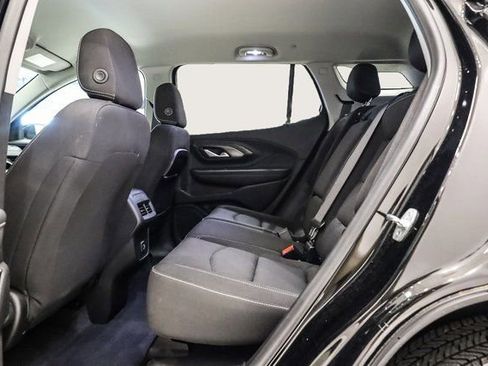 Used 2022 GMC Terrain SLE image 29