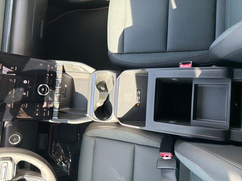 New 2026 GMC Terrain AT4 w/ Technology Package II image 30