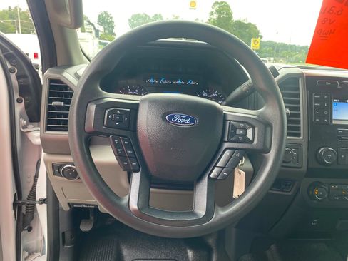 Used 2022 Ford F250 XL w/ Power Equipment Group AWD/4WD image 11