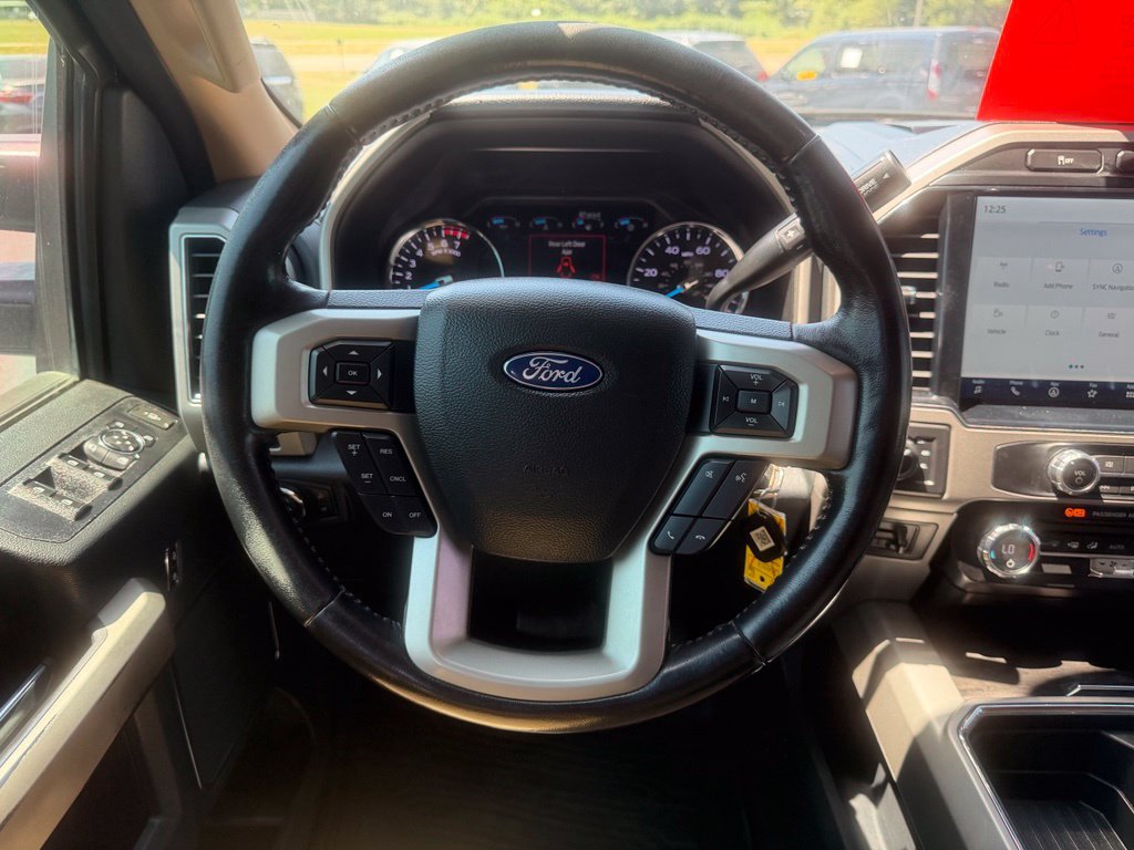 Used 2022 Ford F350 Lariat w/ FX4 Off-Road Package AWD/4WD image 20
